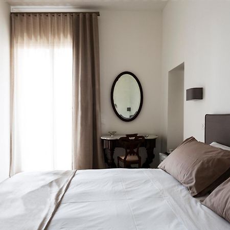 Residenza 33 Hotell Napoli Eksteriør bilde