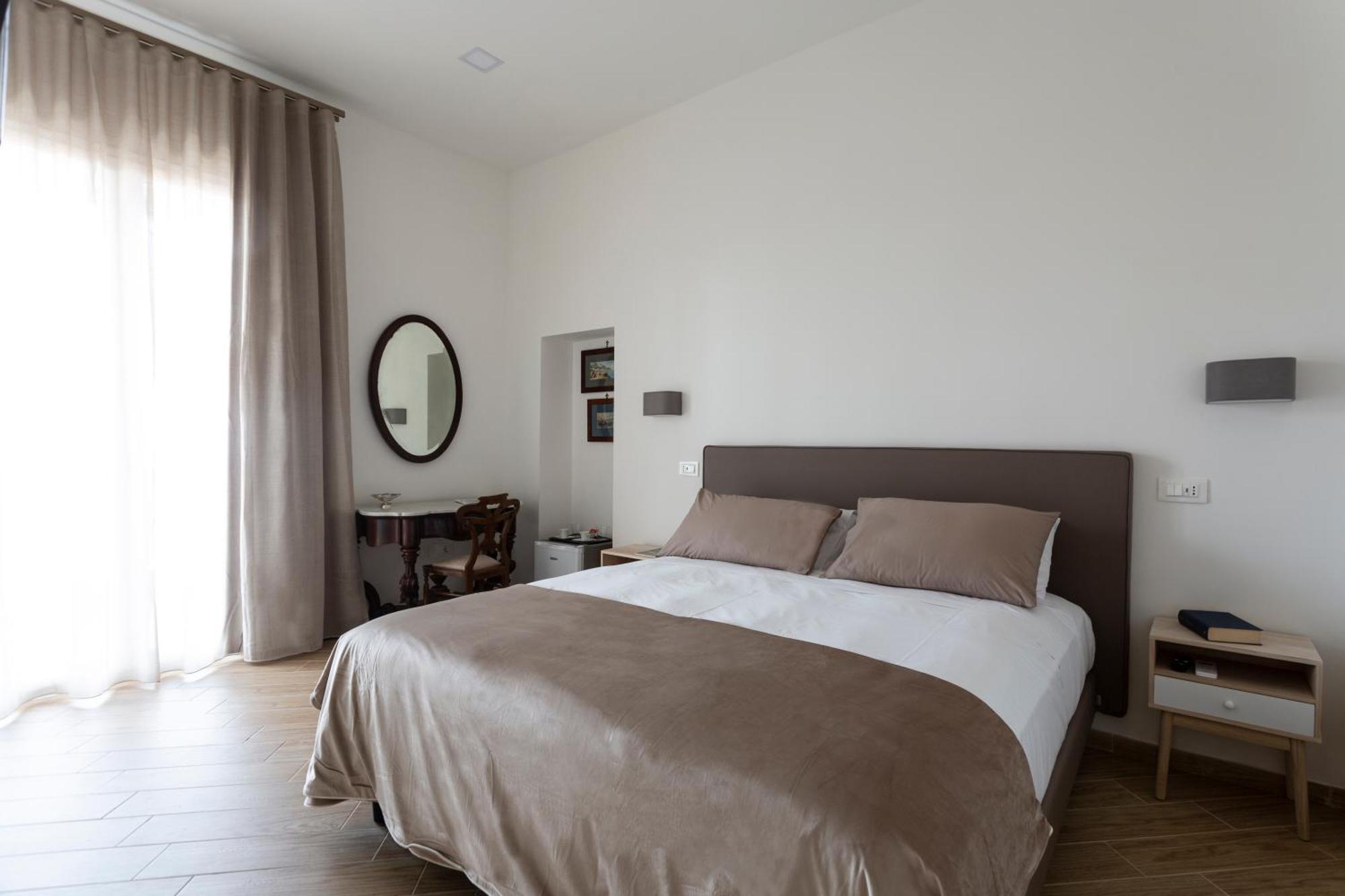 Residenza 33 Hotell Napoli Eksteriør bilde