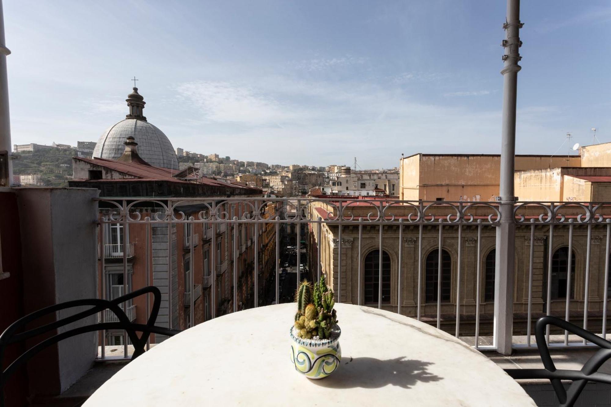 Residenza 33 Hotell Napoli Eksteriør bilde