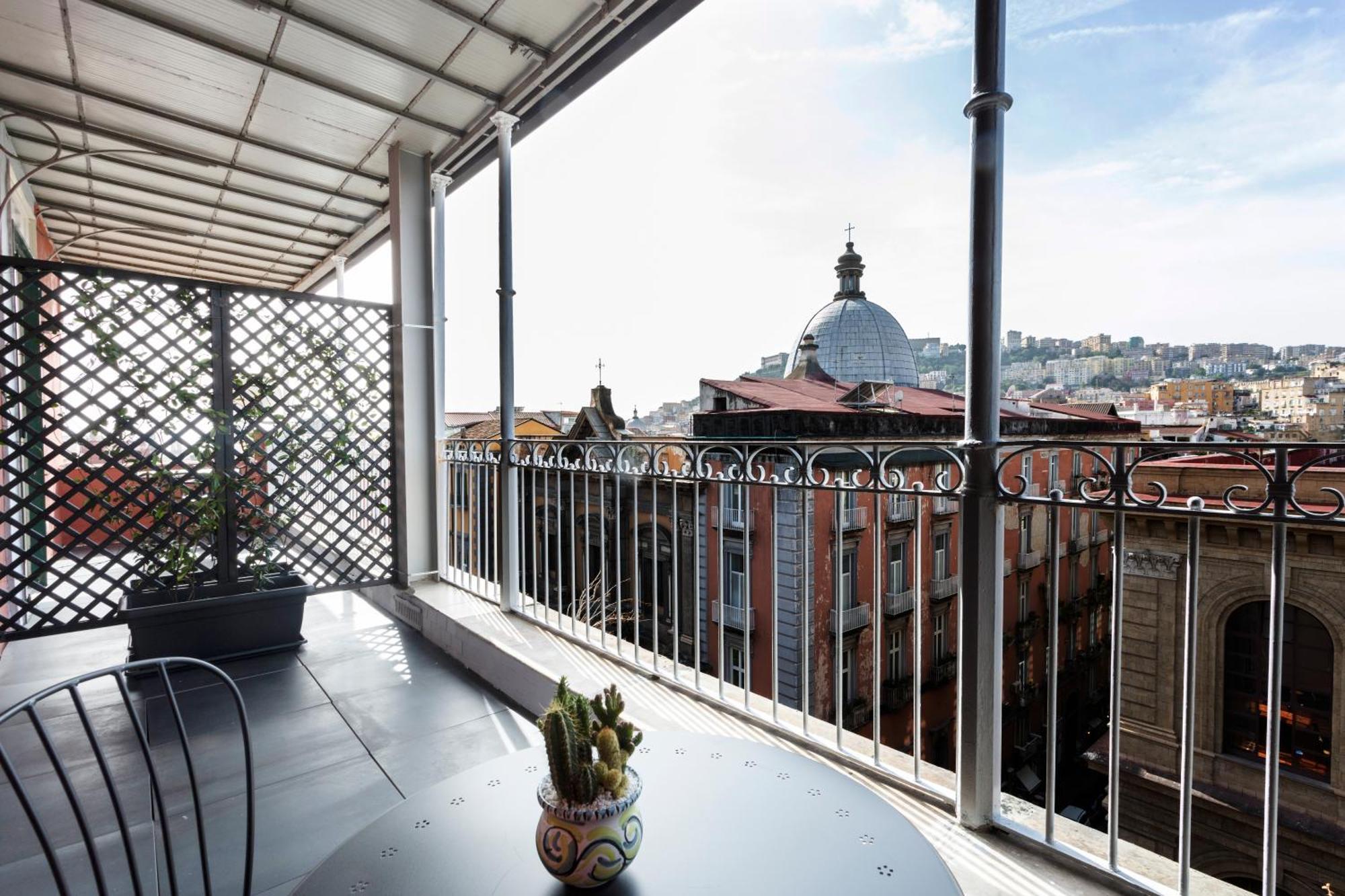 Residenza 33 Hotell Napoli Eksteriør bilde
